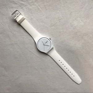NWOT Swatch White Rebel Wristwatch